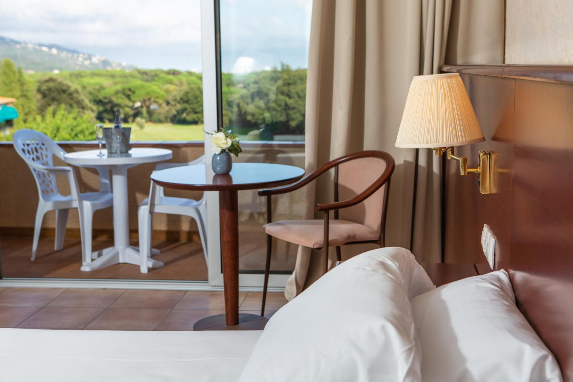 Rvhotels Golf Costa Brava サンタ・クリスティーナ・ダロ エクステリア 写真