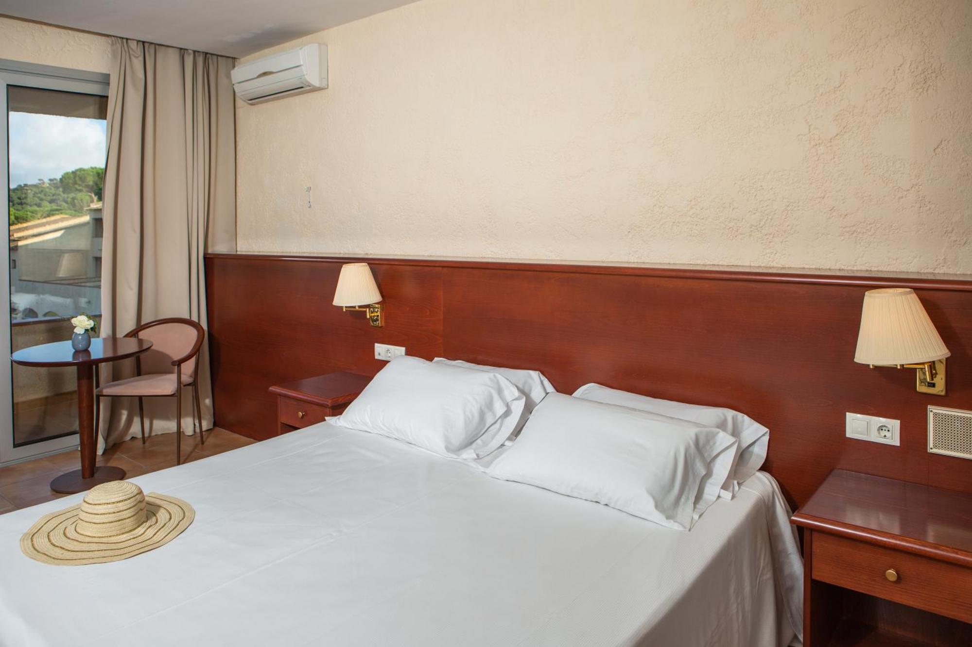Rvhotels Golf Costa Brava サンタ・クリスティーナ・ダロ エクステリア 写真