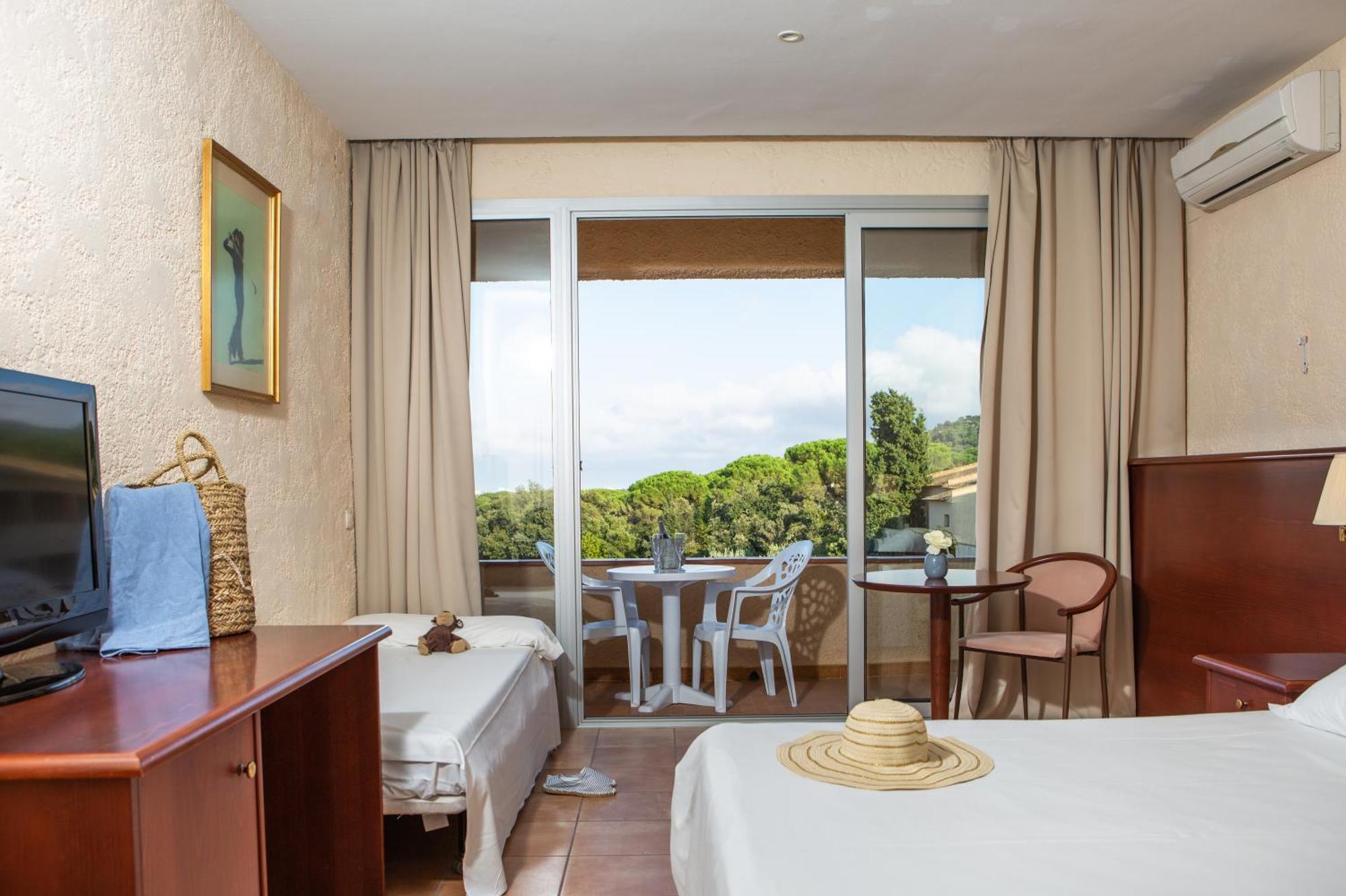 Rvhotels Golf Costa Brava サンタ・クリスティーナ・ダロ エクステリア 写真